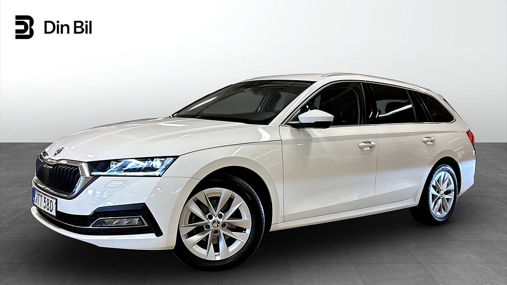 Skoda Octavia Combi Style G-tec TSI130 DSG P-värmare/Drag
