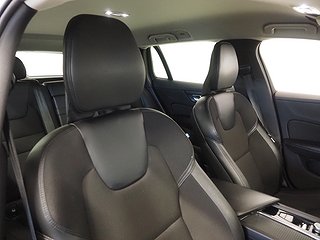 Kombi Volvo V60 11 av 23