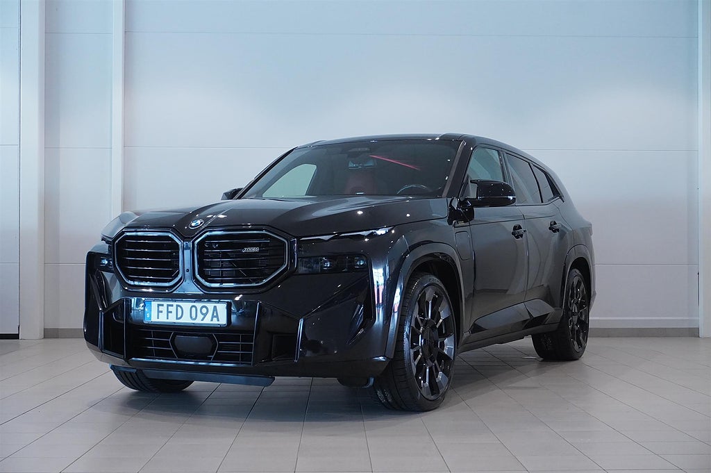 BMW XM 4.4 V8 29.5 kWh xDrive hk Softclose DAP 653hk