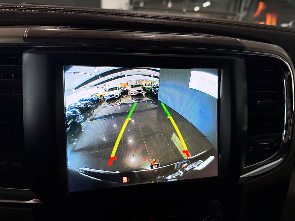 Dodge RAM Crew Cab 5.7 V8 HEMI 4×4 Long Horn - bild 11