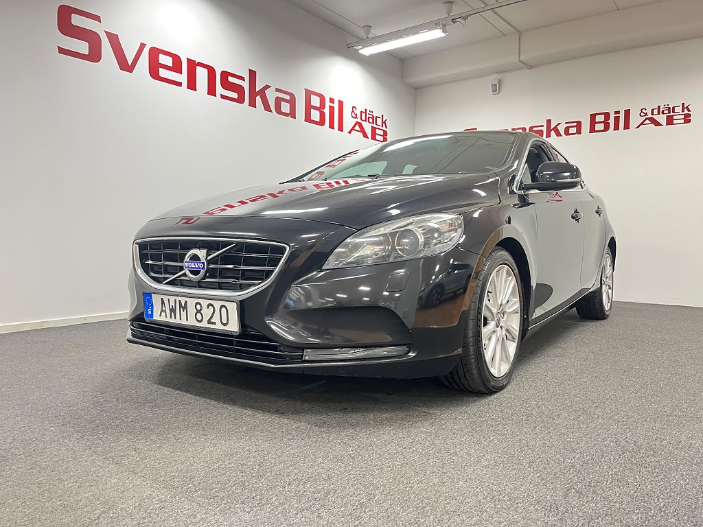 Volvo V40 D2 Your Momentum Drag Värmare 2,99% ränta 