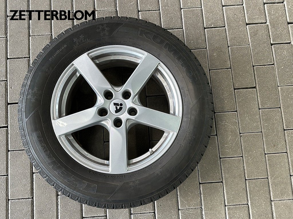 SUV Nissan X-Trail 17 av 18