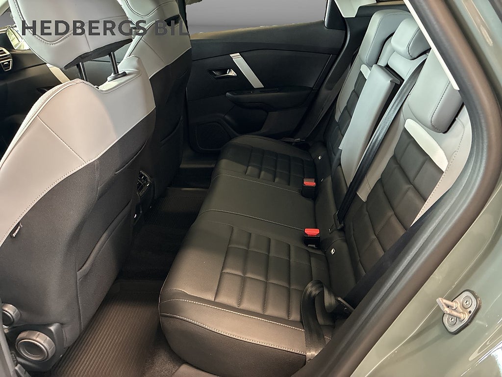 Citroën C4 Hybrid 145 e-DSC MAX thumbnail
