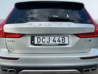 Volvo V60 Cross Country D4 AWD Aut Advanced Skinn/BLIS/Drag/MoK/Dvärm/Extraljus – bild 12