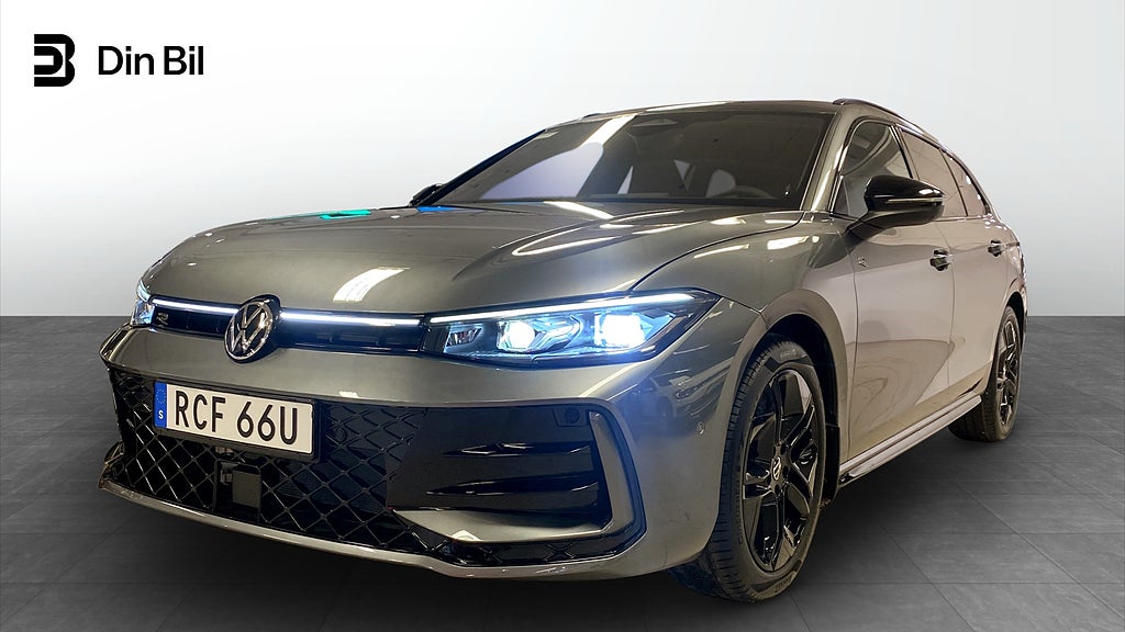 Volkswagen Passat R-Line TDI DSG 4M |  Black Style| Läderklädsel |