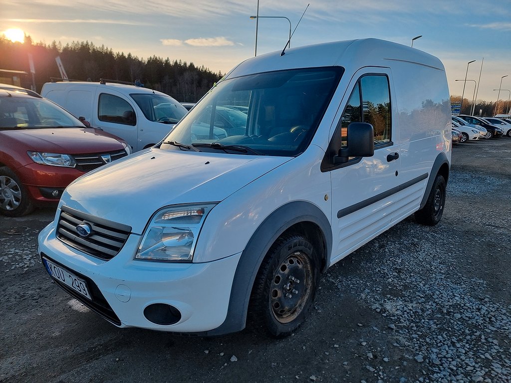 Ford Transit Connect T230 LWB 1.8 TDCi / DRAG / D-VÄRM  