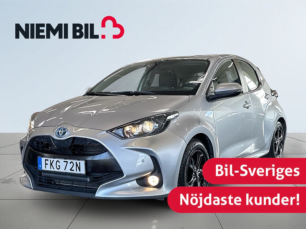 Toyota Yaris Hybrid CVT Active S&V-hjul/Adaptiv Farthållare/Kamera