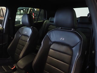 Halvkombi Volkswagen Golf 16 av 23