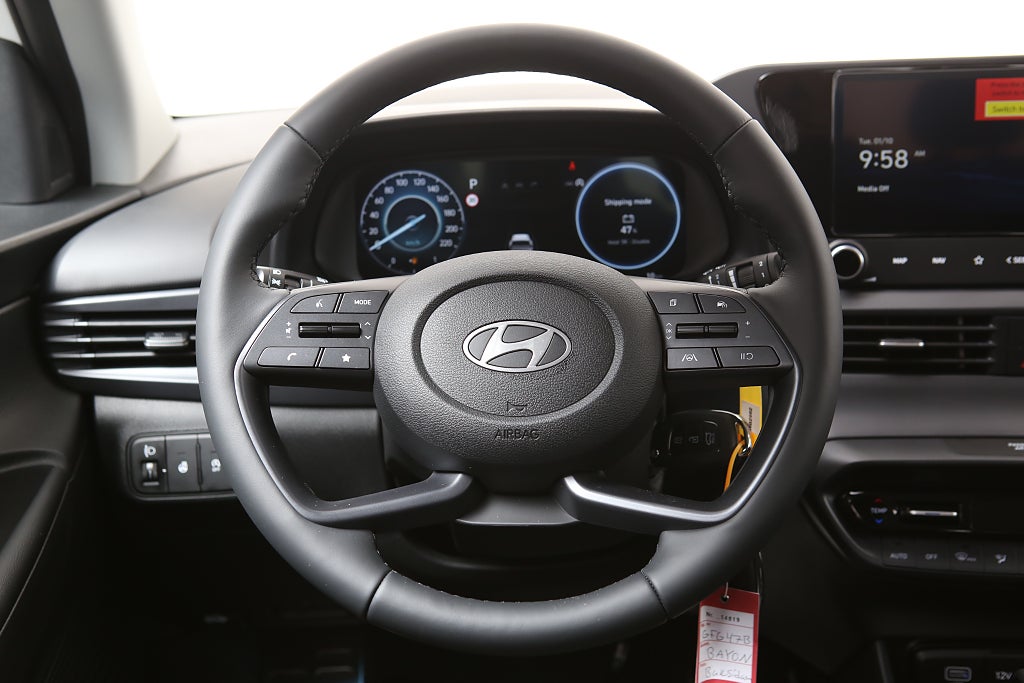 Hyundai Bayon 1.0 T-GDi 90hk Essential Manuell - Privatleasing 2027