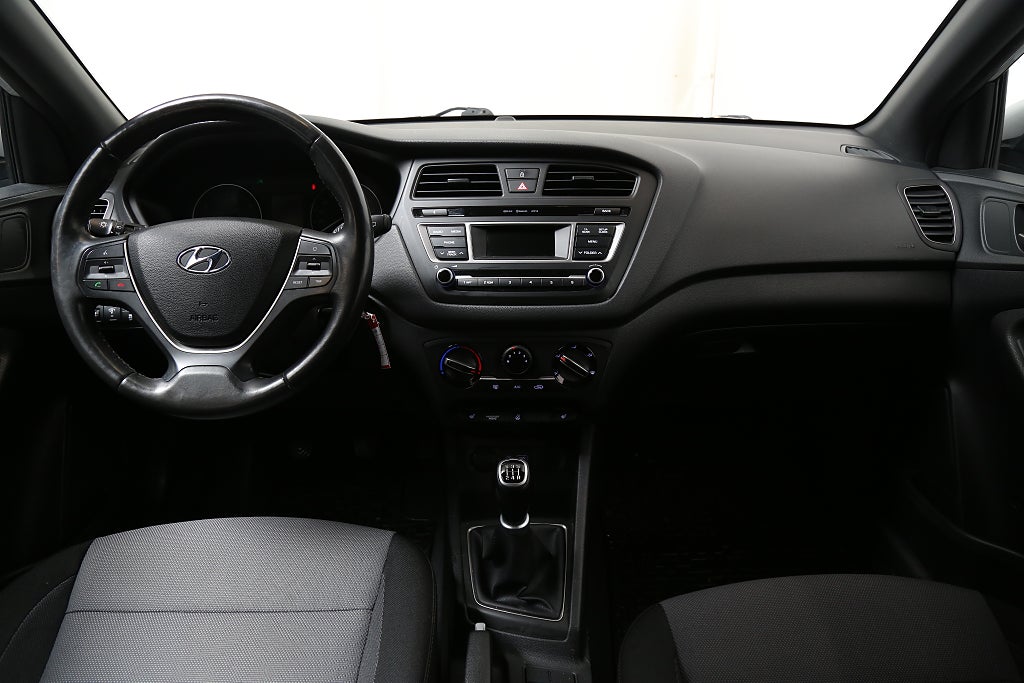 Hyundai i20 1,2 Move! 5D Bluetooth Dragkrok 2018