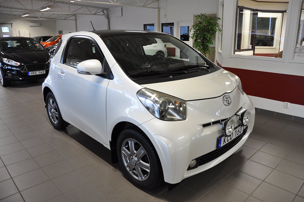 Toyota IQ 1.0 VVT-i 68hk iQ2-paket 3-d