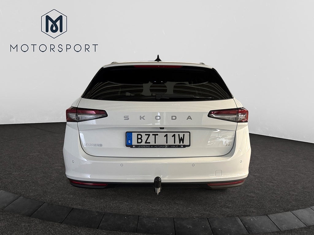 Skoda Superb iV Kombi Selection Explore Edition Drag Adaptiv fart mm bild 6