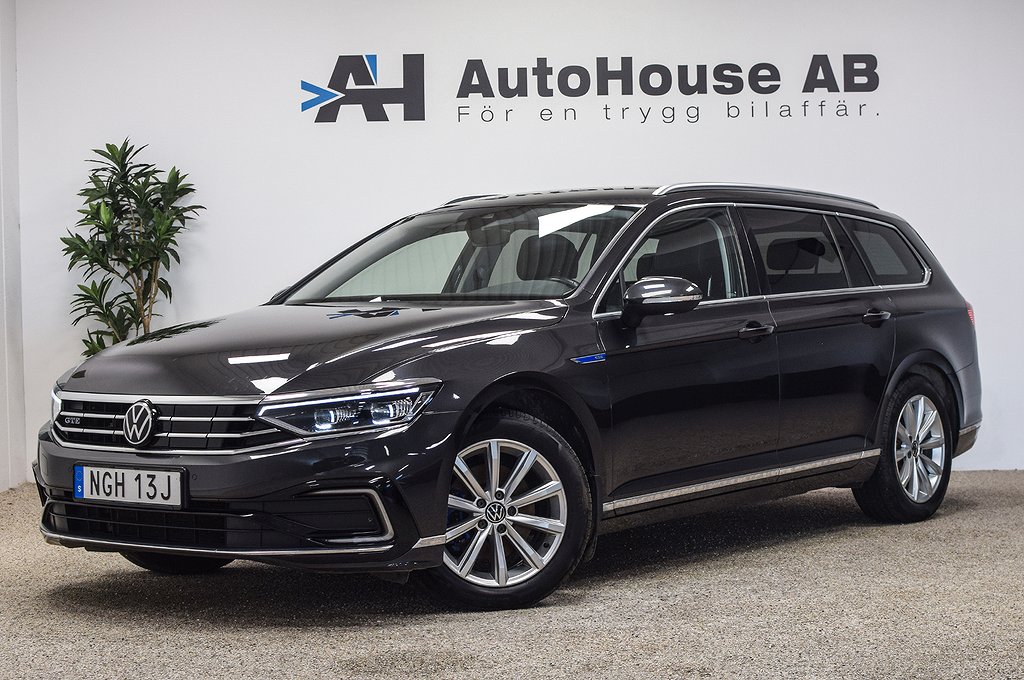 Volkswagen Passat Sportscombi GTE Värmare Drag Matrix Garanti