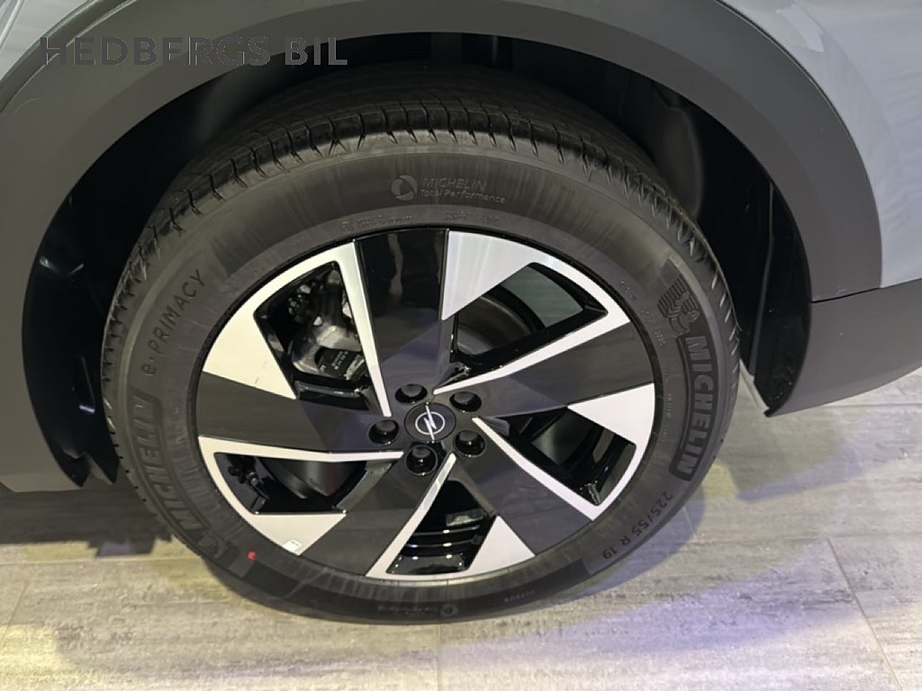 Opel Grandland GS HYBRID  PANORAMA TAK HEDBERGS EDITION  DEMOBIL  thumbnail