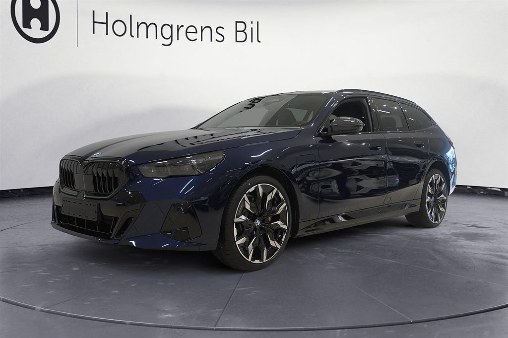 BMW 530 e xDrive Touring M Sport Pro Business Ed Drag DA Pro B W | Ränta