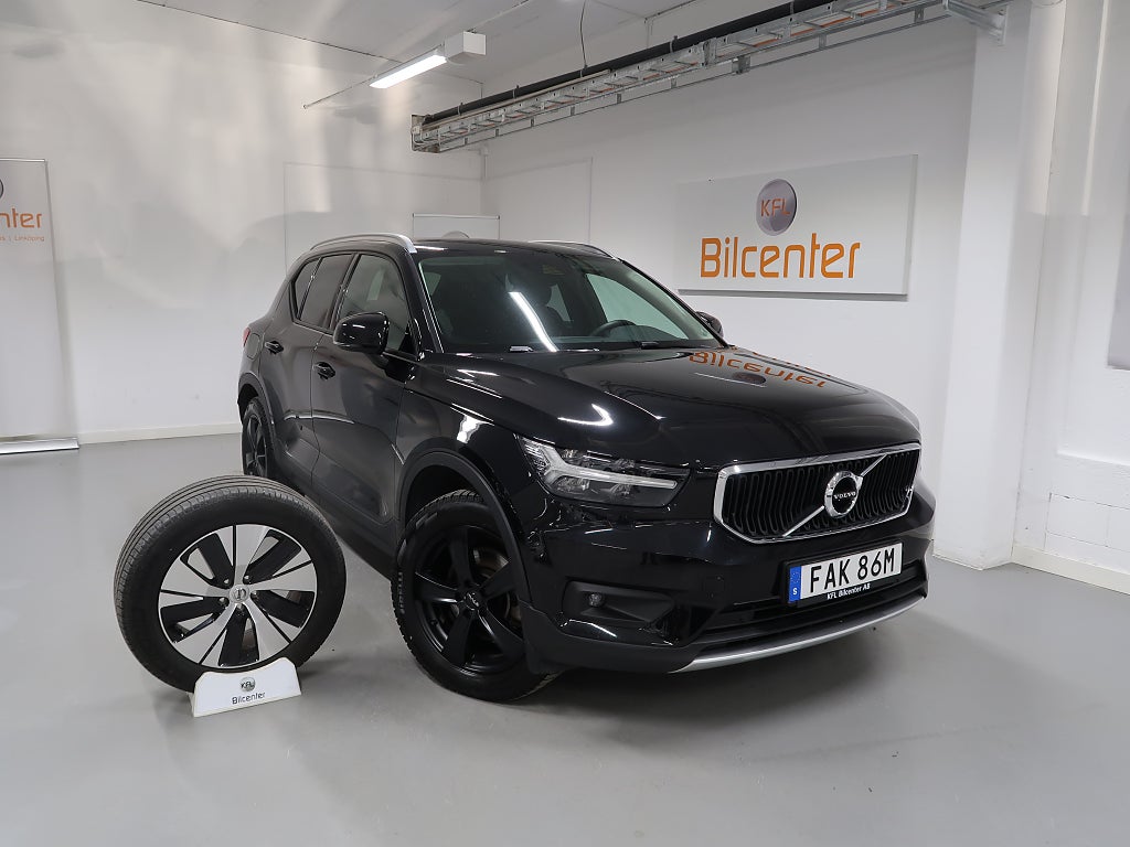 Volvo XC40 *KFL 10 år 2,99%* B4 V-Däck ingår Drag-Navi-Kamera-Värmare-Elsto