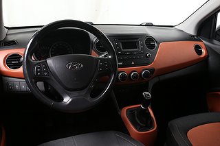 Halvkombi Hyundai i10 10 av 21