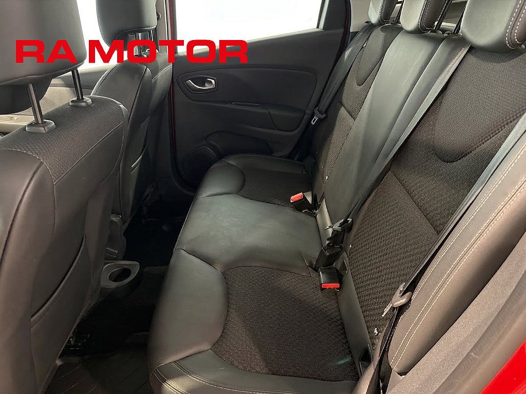 Renault Clio Sport Tourer 1.2 118hk Aut Intense | Navi | P-Sensor