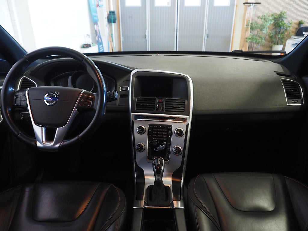 Volvo XC60 D4 AWD Aut Ocean Race Business Edt Drag Skinn Navi 2016