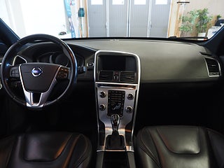 SUV Volvo XC60 15 av 24