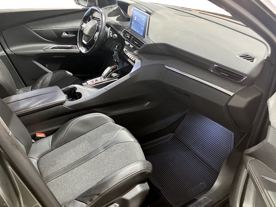 Bild på Peugeot 5008 GT-Line 1.6 PT 165hk Aut 7-SITS PANO DRAG