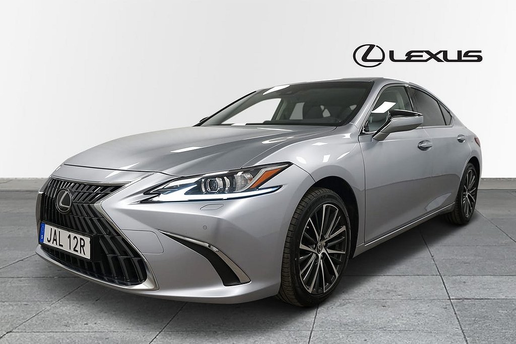 Lexus ES 300h LIMITED EDITION V-HJUL MOMS