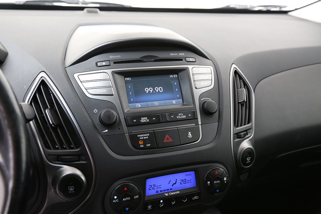 Hyundai ix35 2,0 GDI 166hk Business Aut Motorv Dragkrok 2014