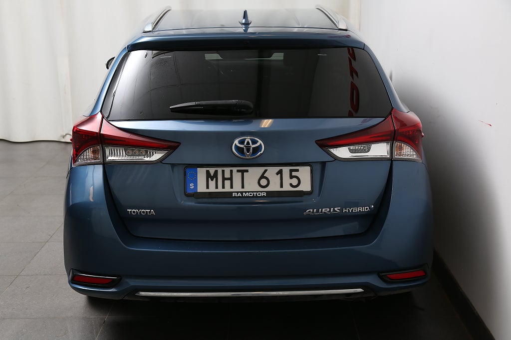Toyota Auris Touring Sports Hybrid e-CVT Active Plus Motorvärmare 2016