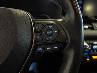 SUV Toyota RAV4 15 av 24