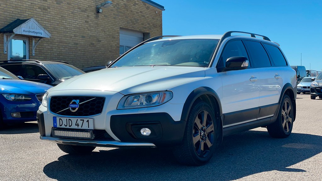 Volvo XC70 D4 AWD Geartronic Drag Dynamic Edition, Momentum