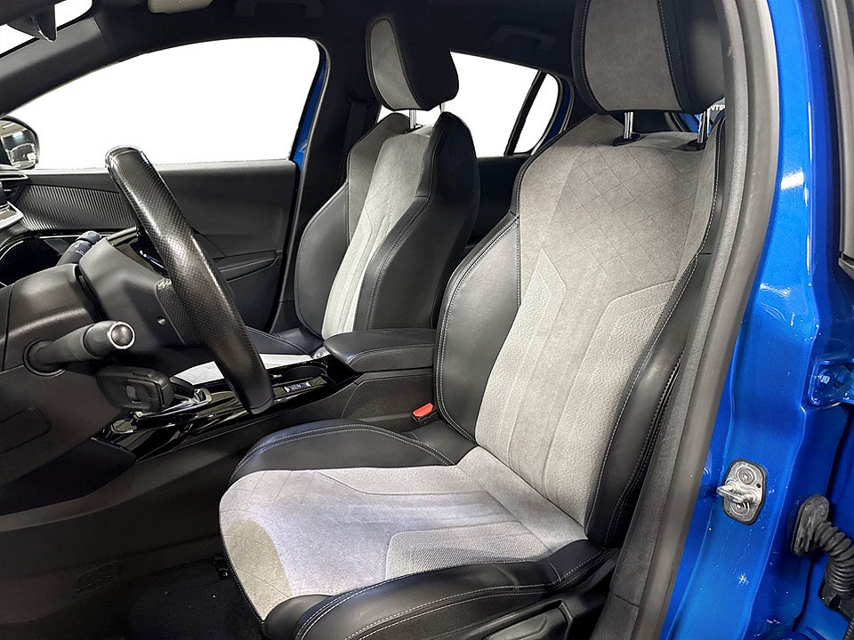 Bild på Peugeot E-208 GT 50kWh 136hk Aut B-KAMERA NAVI