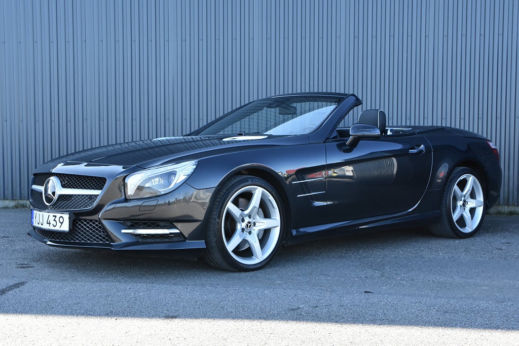 Mercedes-Benz SL 500 AMG V8 435 hk / Panorama H/K 