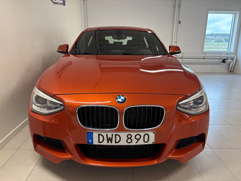 BMW 118d 5-dörrars Steptronic M Sport Automat,SoV Hjul Euro 5 thumbnail