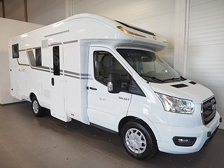 Husbil-halvintegrerad Ci Elliot 84 XT 2 av 21