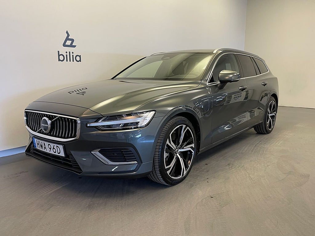 Volvo V60 T6 Plus Bright Nordic Edition / Dragkrok / Harman Kardon / 360 k