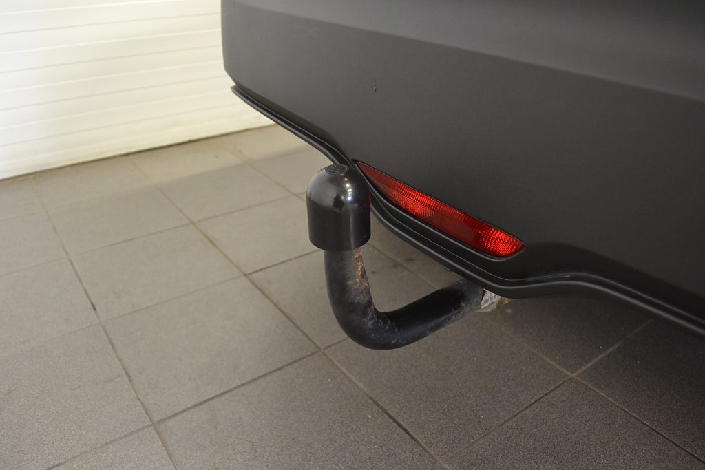 Toyota C-HR Hybrid CVT X-Edition Dragkrok Kamera Rattvärme M-Värm 2019