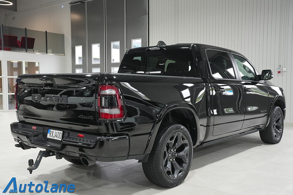 RAM 1500 Dubbelhytt 5'7" box 5.7 V8 HEMI 4x4  LIMITED Pano,HUD