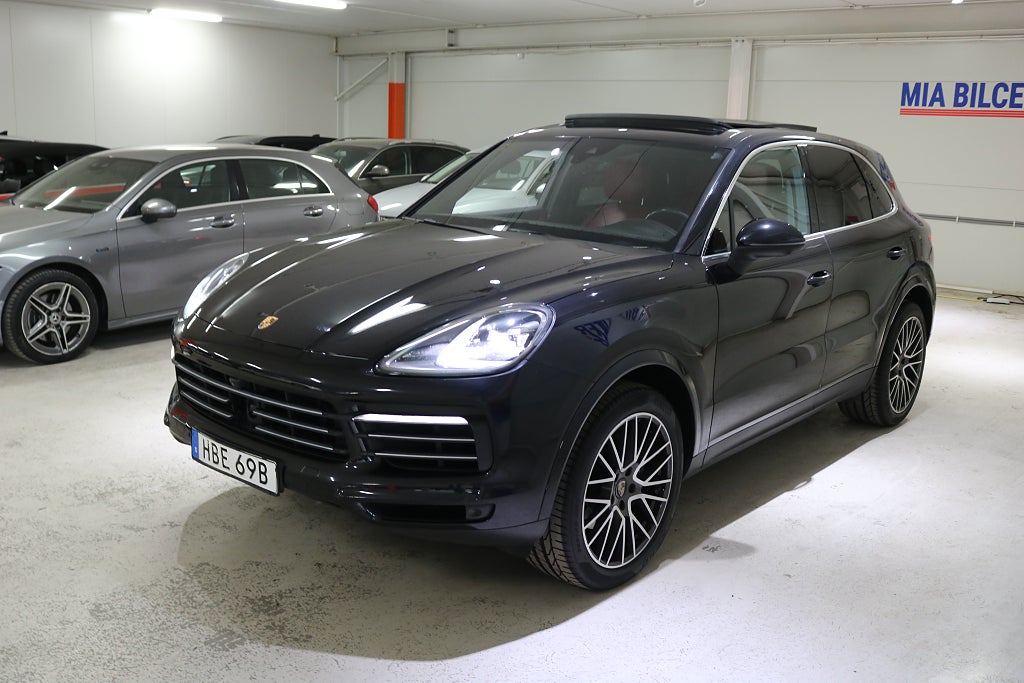 Porsche Cayenne 2020 - miniatyr 7