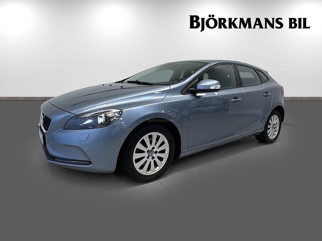 Volvo V40 T3 BUSINESS VOC MANUELL 152HK INKL V-HJUL 