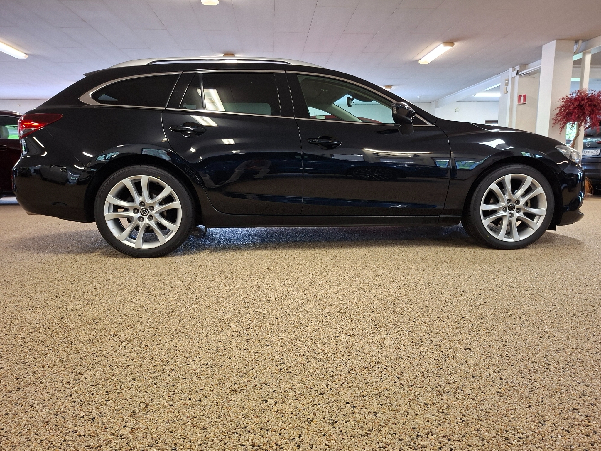 Mazda 6 Wagon 2.2 DE Optimum 175 hk Aut. 2014, bild 5/10