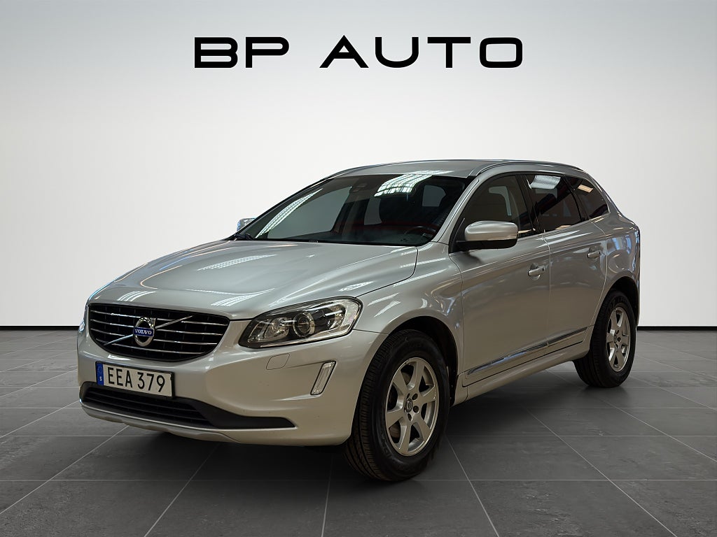 Volvo XC60 D4 AWD Summum Keyless Skinn Drag Värmare GPS 190hk