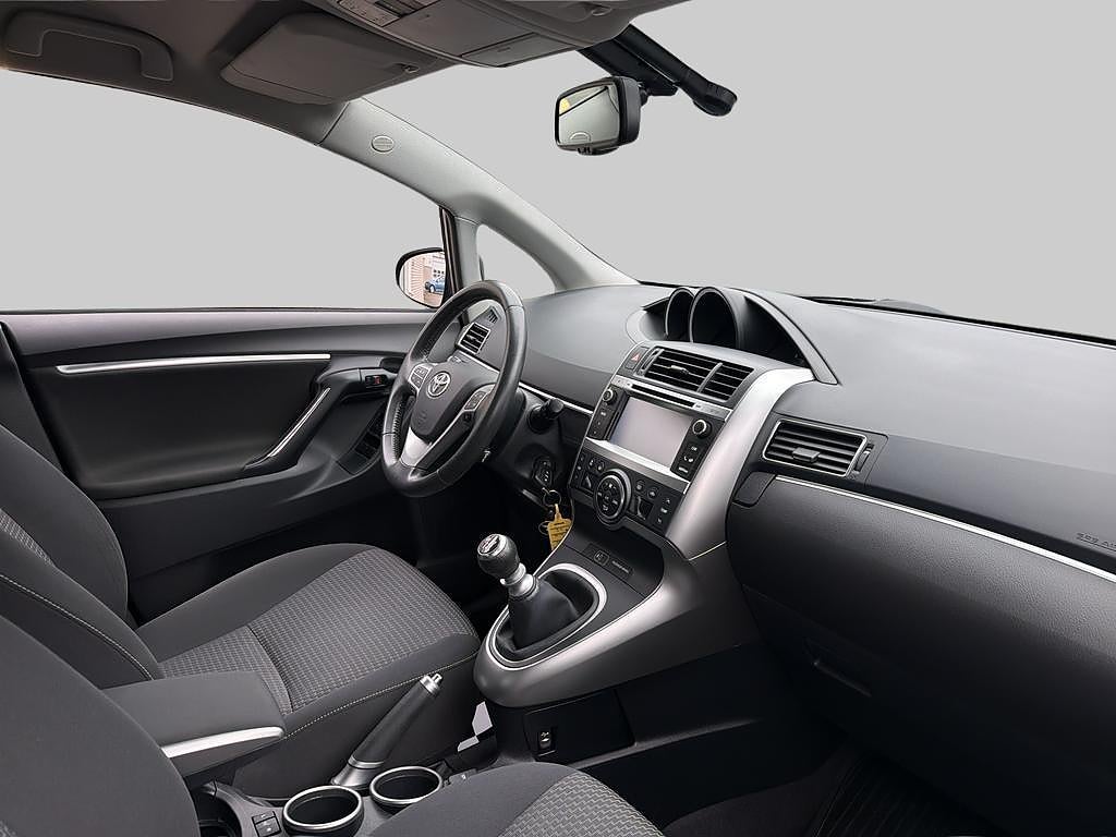 Toyota Verso 2014 - miniatyr 6
