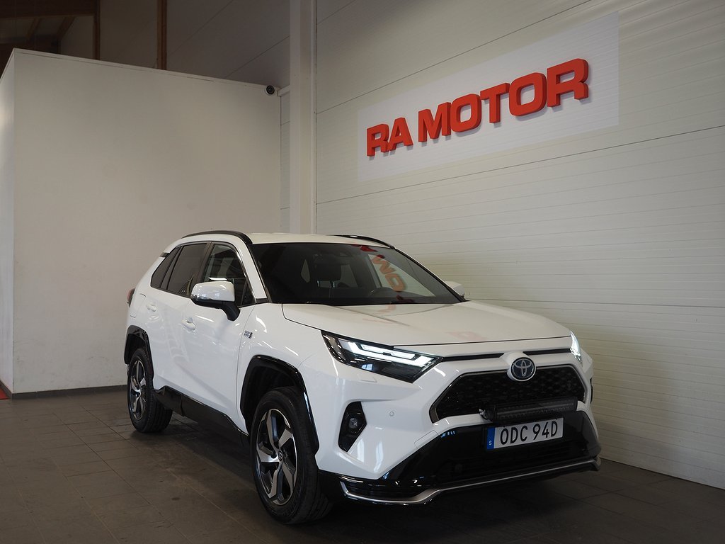 Toyota RAV4 Plug-in 306hk X-EDITION | Backkamera | Drag | 2022