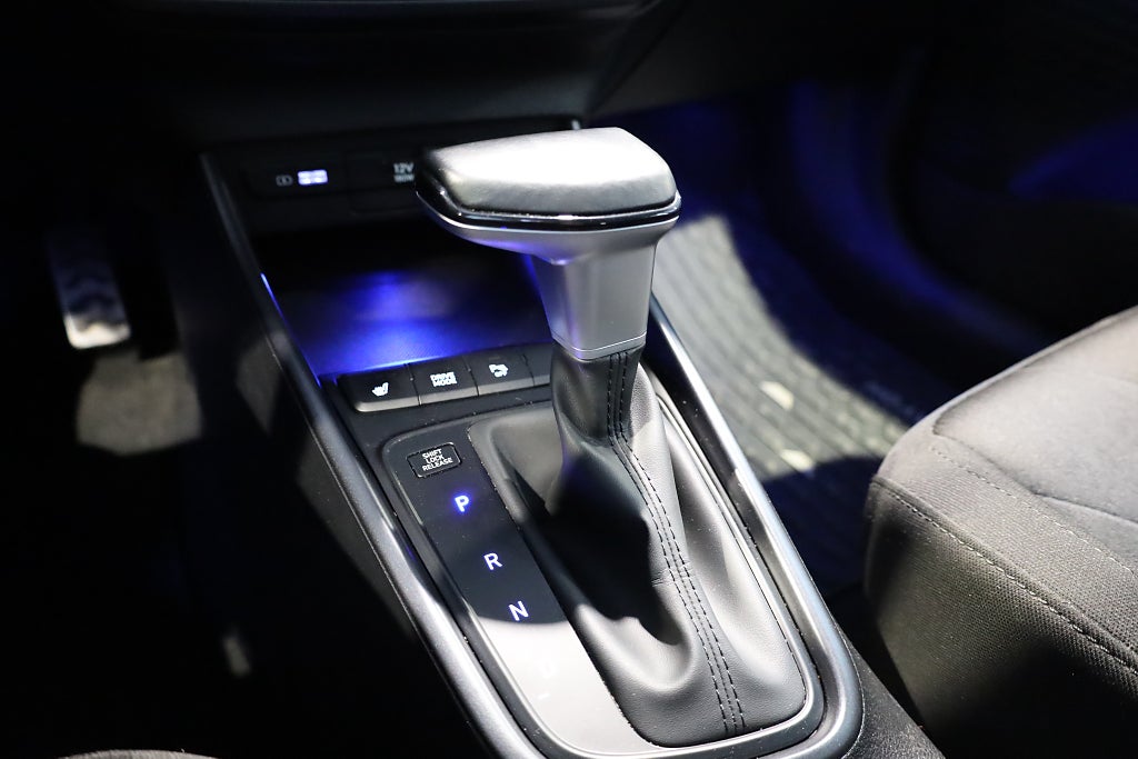 Hyundai Bayon 1.0 T-GDI AUT Essential Kamera CarPlay Rattvärme Leasba 2023