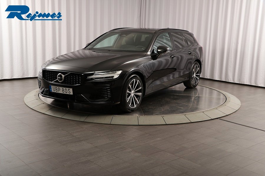 Volvo V60 T6 Plus Dark Edition