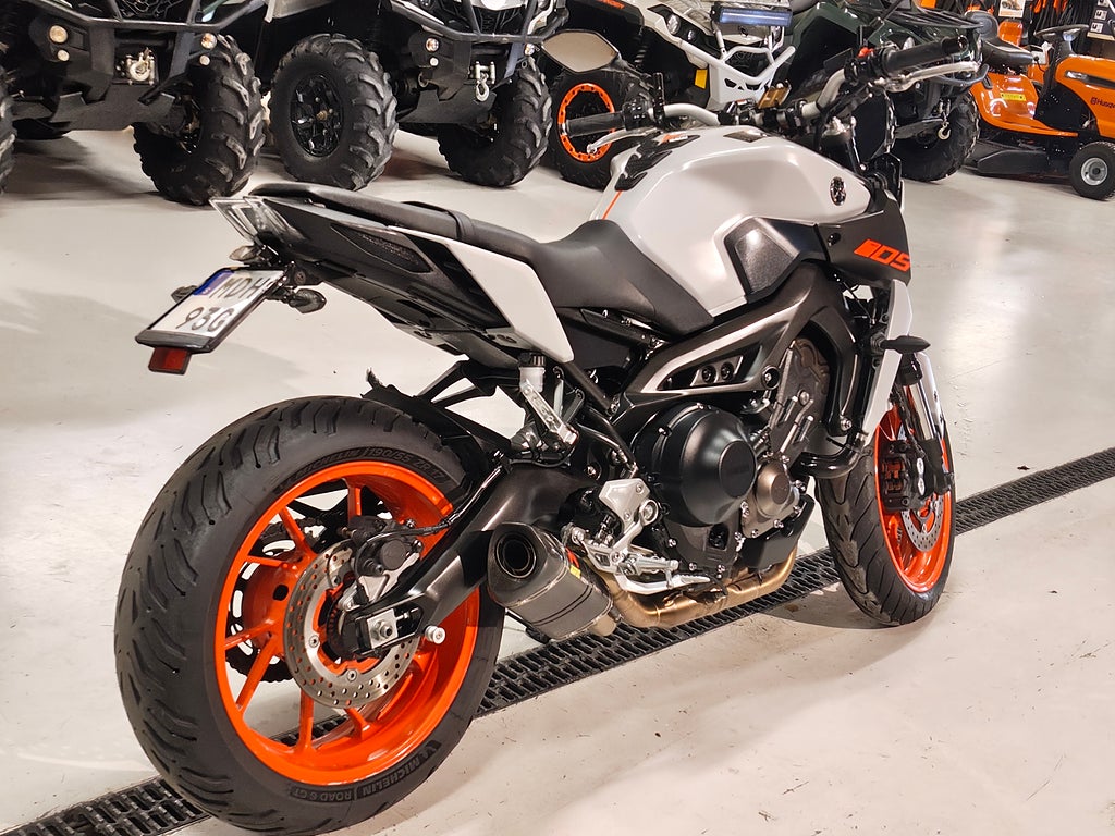 Yamaha MT-09 2019 - miniatyr 4