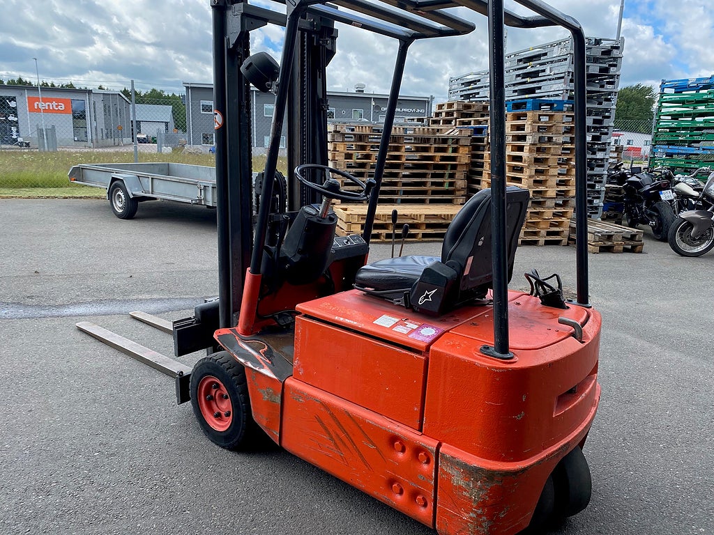 GAR Linde E15 Truck 