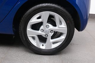 Halvkombi Hyundai i10 4 av 17