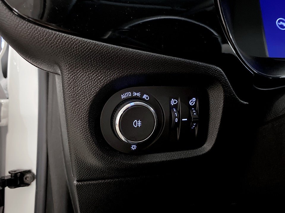 Bild på Opel Corsa-e Design & tech 136hk Aut - B-KAMERA, EN ÄGARE