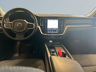 Volvo V60 Cross Country Volvo V60 D4 AWD MOMS Drag Rattvärme B-Kamera Navi S&V – bild 8